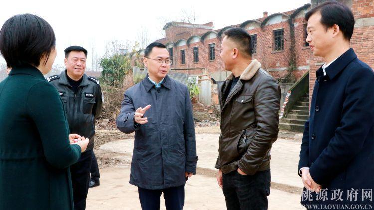 15b209c0d4ba4ba8967cf3cb52086ec0.jpg 15b209c0d4ba4ba8967cf3cb52086ec0.jpg