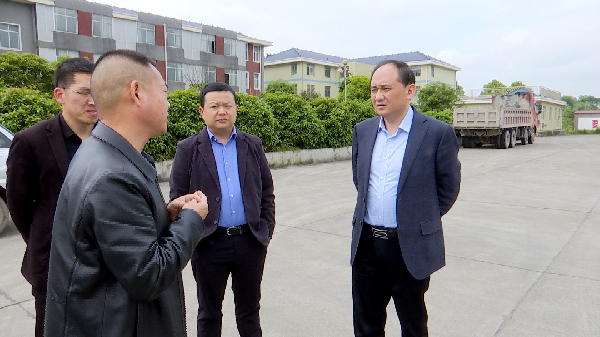 微信图片_20210420171554_副本.jpg 微信图片_20210420171554_副本.jpg