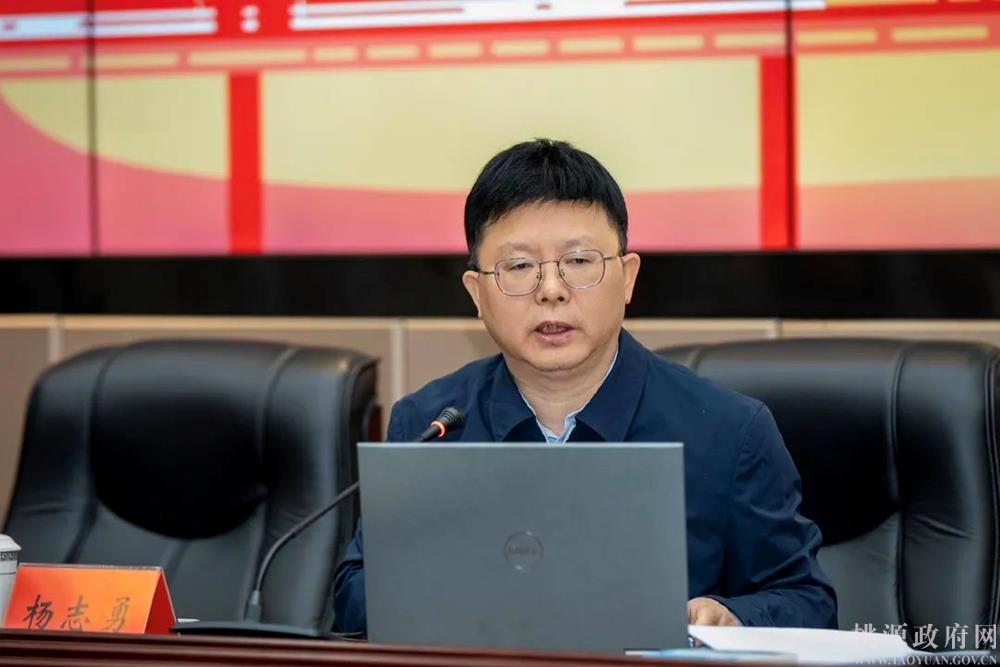 186c0b56294d403fa52d15a0a38c2299.jpg 186c0b56294d403fa52d15a0a38c2299.jpg