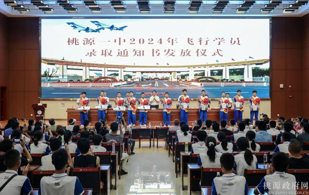 17c3313ba6584e57a805ccf5588ec04a.jpg 17c3313ba6584e57a805ccf5588ec04a.jpg