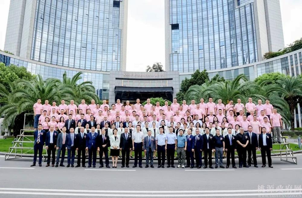 8d3b5f2ece2c43de9ccbc8027395c001.jpg 8d3b5f2ece2c43de9ccbc8027395c001.jpg