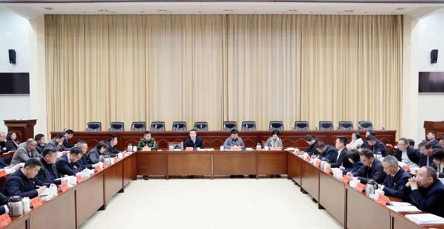 桃源县召开2025年度乡镇（街道）、县直和垂直管理单位党委（党组）书记抓基层党建工作述职评议会议