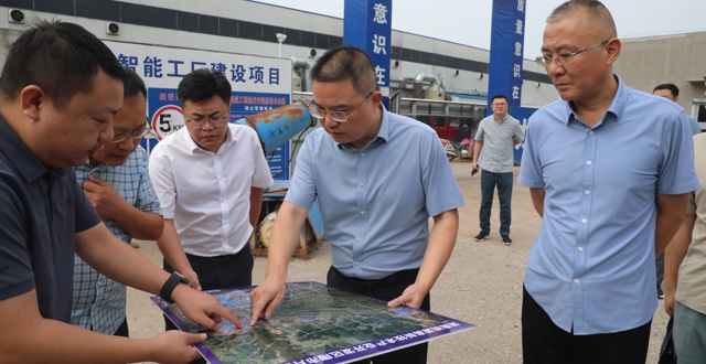 江毅调研园区企业及在建项目